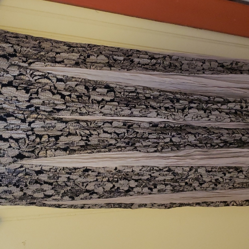 Maxi Dress by Nostalgia. - Picture 3 of 9